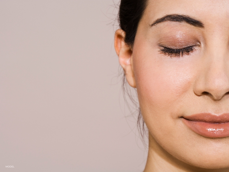 eyelid lift